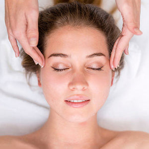 Quick Ayurvedic Face Lift Massage